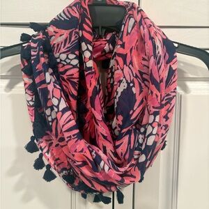Like New Lilly Pulitzer Pink and Navy Patterned Tassel Infinity Scarf